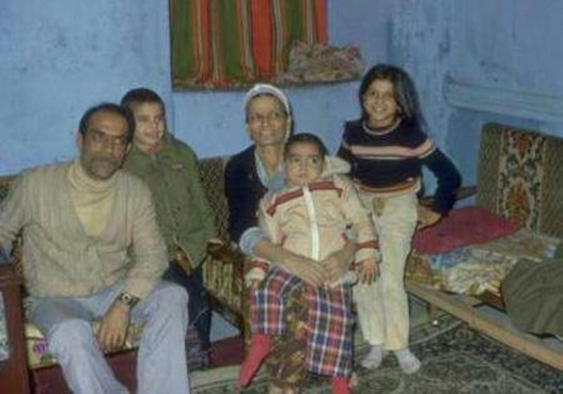 Ünlü isimlerin hiçbir yerde görmediğiniz aile albümleri... A24