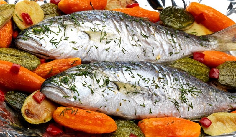 Ucuzlaması ile sofralarımızda bol bol yer alan balığın faydasını artırmanın 6 püf noktası A24