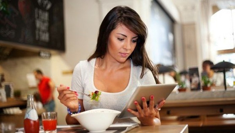 Dünyayı saran yeni trend Solo Yemek! A24