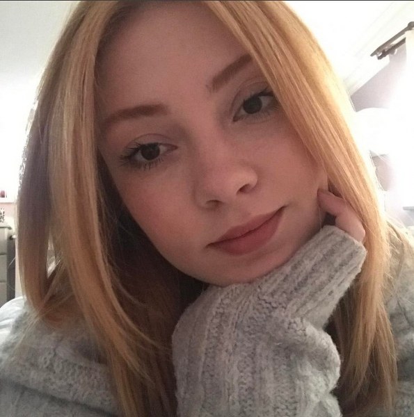 Ünlü isimlerin makyajsız hallerini görenler tanımakta güçlük çekiyor! A24