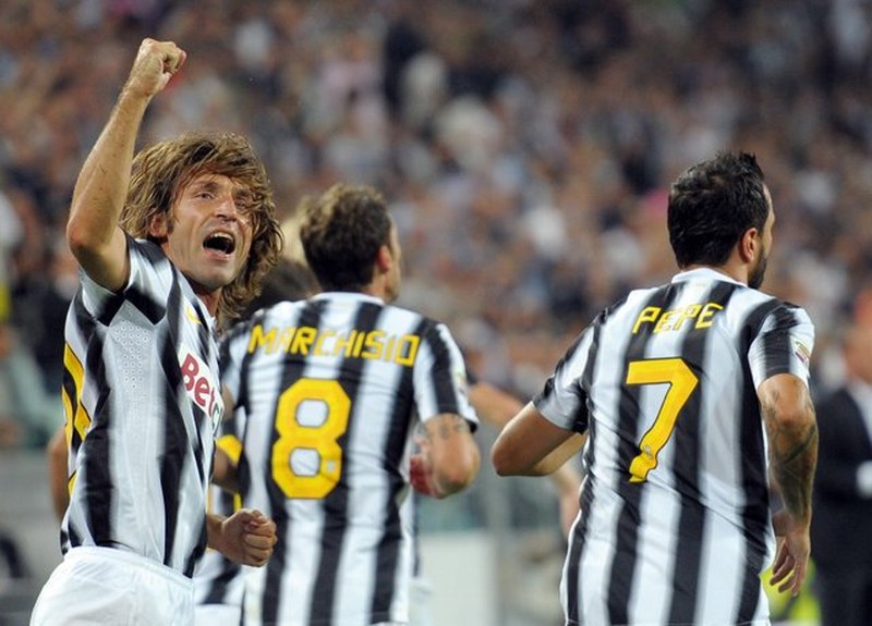 Başbakan lakaplı Pirlo futbola veda etti... A24