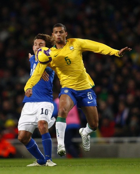 Başbakan lakaplı Pirlo futbola veda etti... A24