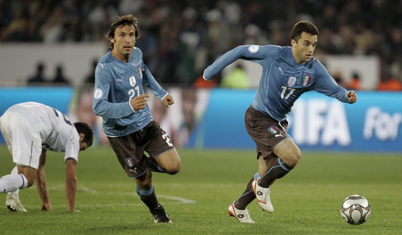 Başbakan lakaplı Pirlo futbola veda etti... A24