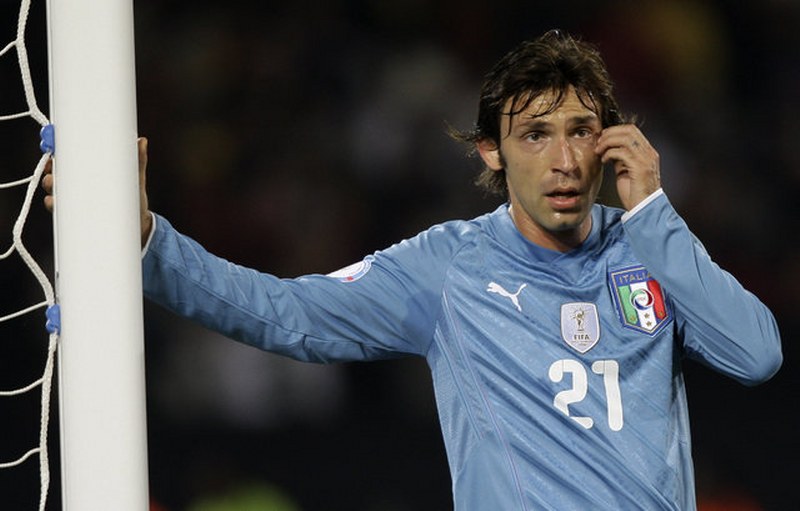 Başbakan lakaplı Pirlo futbola veda etti... A24