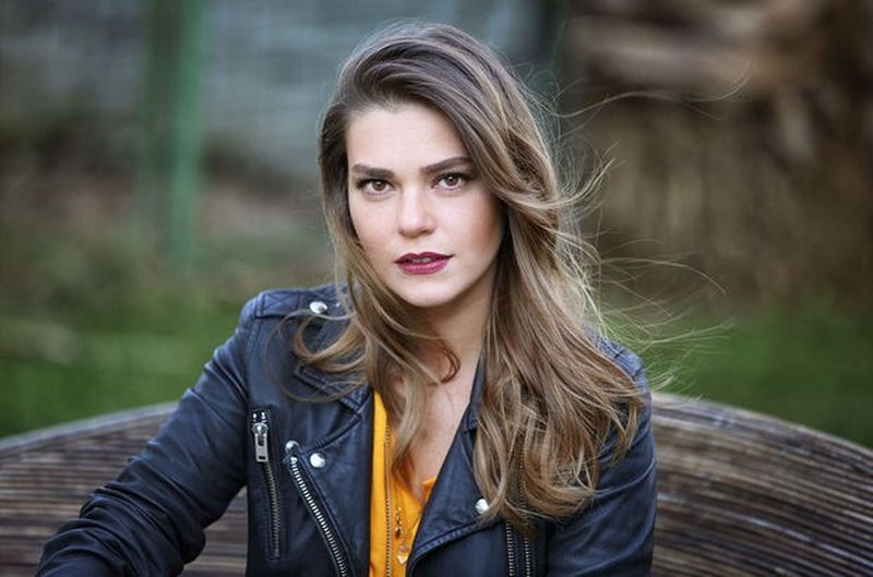 Ünlü isimler hangi bölümlerden mezun oldu? A24