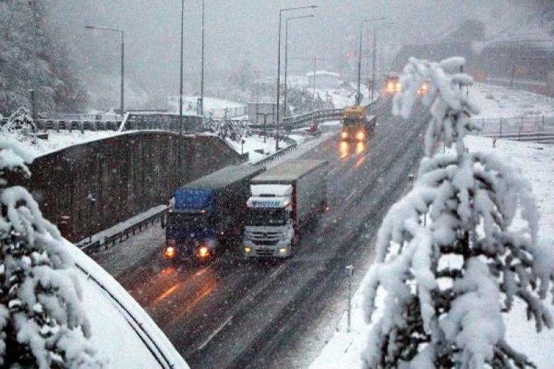 Ülkemiz kışa girmeye hazırlanırken cennet vatanımızın en güzel kar manzaraları A24