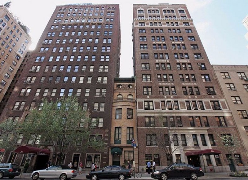 Evlerini terk etmeyerek büyük sorunlara yol açan inatçı ev sahipleri! A24