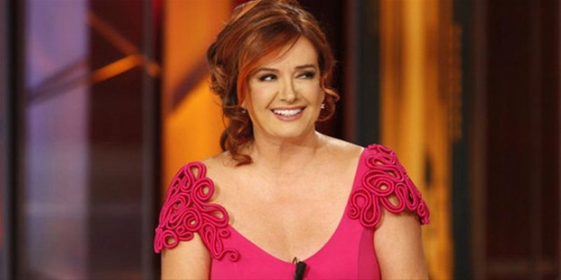 Birbirleri ile akraba olduğunu duyunca şaşıracağınız ünlü isimler... A24