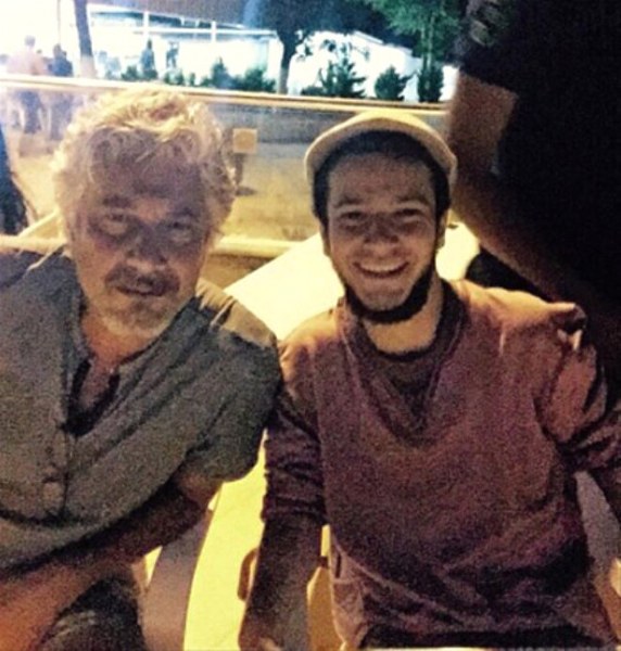 Birbirleri ile akraba olduğunu duyunca şaşıracağınız ünlü isimler... A24