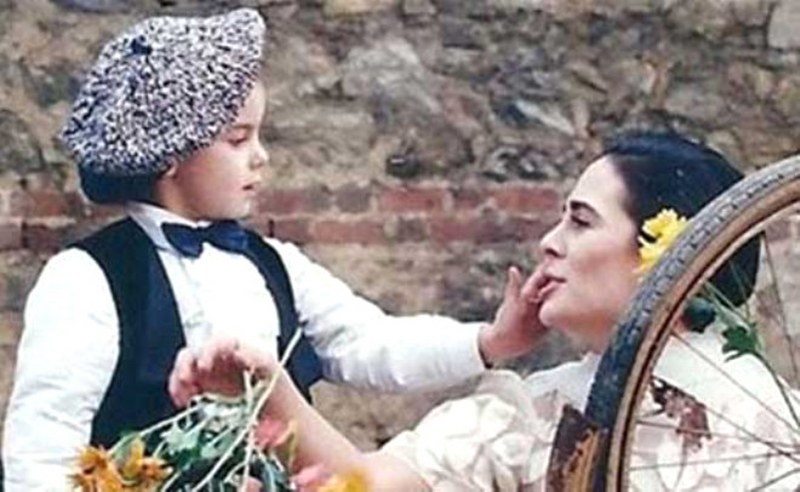 Bir döneme damga vuran çocuk oyuncular bakım günümüzde neler yapıyor... A24