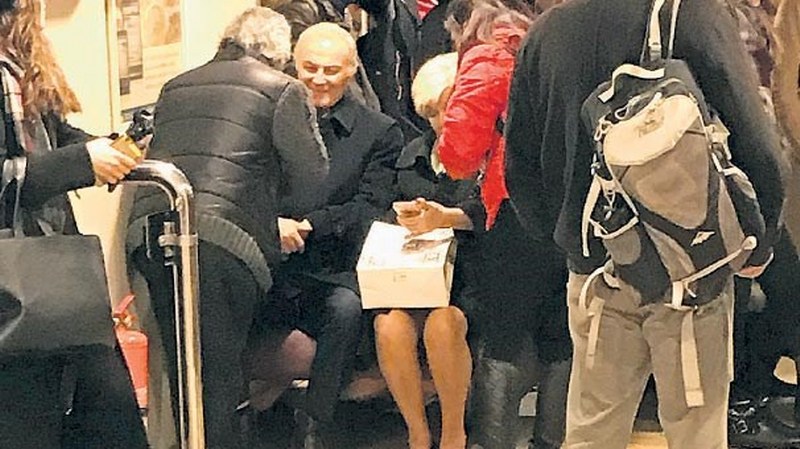 Toplu taşımayı tercih eden ünlü isimler... A24