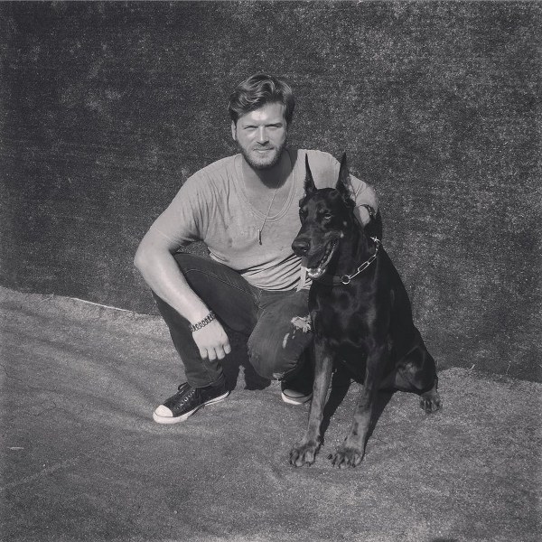 Ünlü isimler ve hayatlarının vazgeçilmez evcil dostları A24