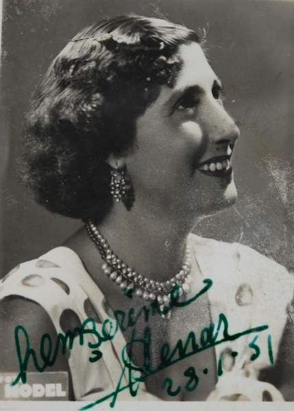 İyi ki doğdun Zeki Müren! (Sanat Güneşi 86 yaşında) A24