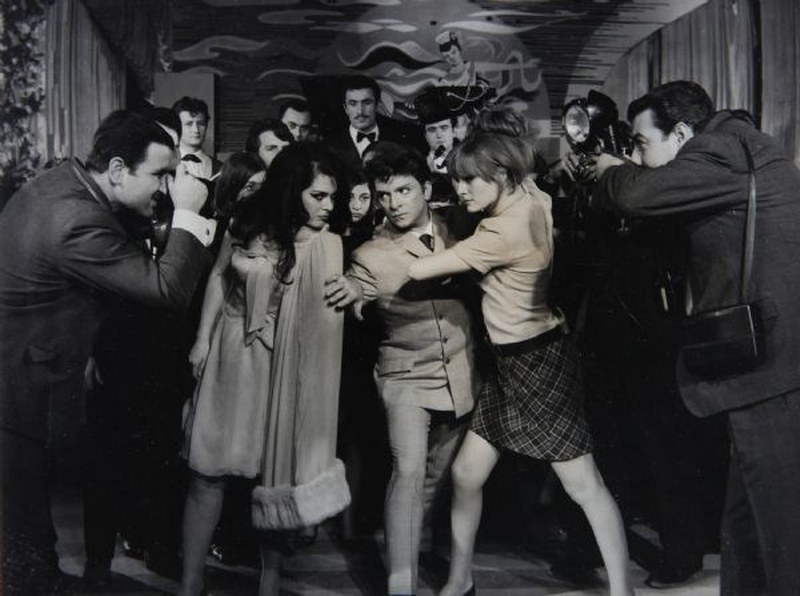 İyi ki doğdun Zeki Müren! (Sanat Güneşi 86 yaşında) A24