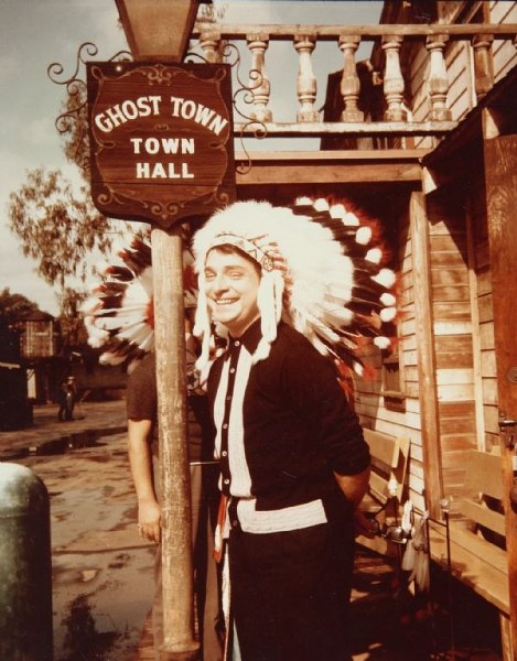 İyi ki doğdun Zeki Müren! (Sanat Güneşi 86 yaşında) A24