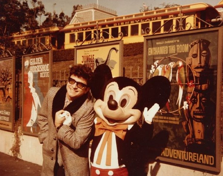 İyi ki doğdun Zeki Müren! (Sanat Güneşi 86 yaşında) A24