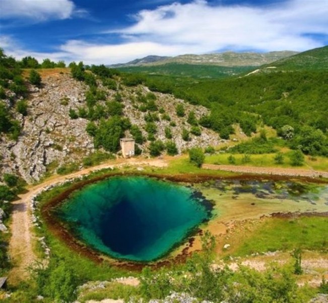 Photoshop yapıldı sanılan doğa mucizeleri A24