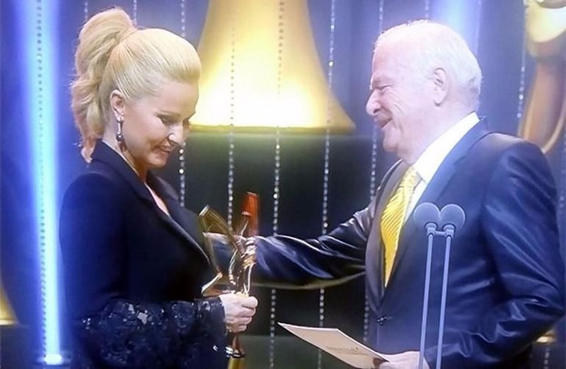 Altın Kelebek Ödülleri'ni kim kazandı? (İşte 44. Altın Kelebek Ödüllerini alan isimler) A24