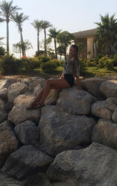 Aslıhan Karalar Best Model of the World oldu A24