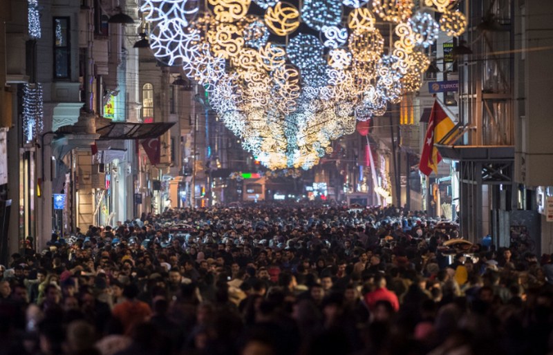 Türkiye'de 2018 yılbaşı kutlaması manzaraları A24