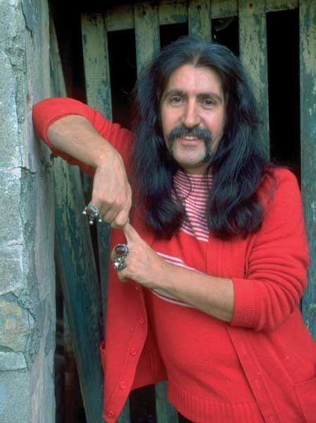 İyi ki doğdun Barış Manço! A24