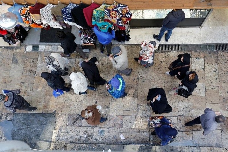 İran'da gösterilerin 7'inci gününde rejim yanlıları sokakta A24