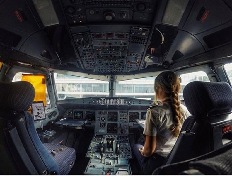 Instagram fenomeni Türk kadın pilotlar A24