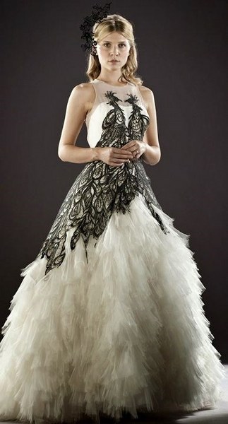 Film ve dizilerden ilham alabileceğiniz gelinlikler A24