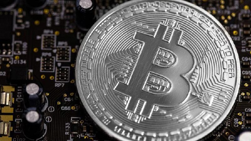 Nostradamus'un Bitcoin kehaneti gerçek mi? A24