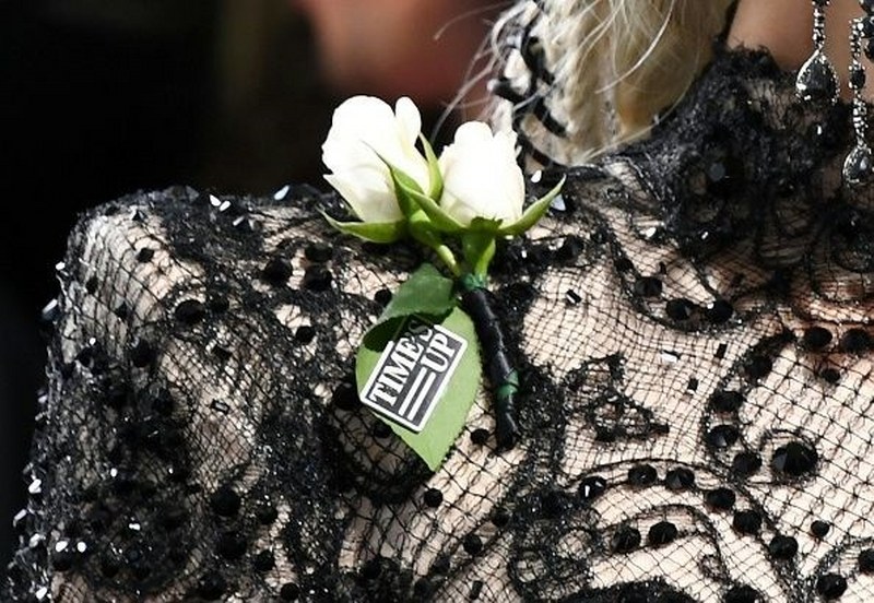 2018 Grammy Ödül Töreni'nde şıklık yarışı (Şeyma Subaşı kırmızı halıda) A24