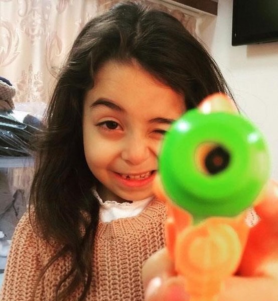 Ünlü isimlerin setlerden paylaştığı en doğal anlar A24