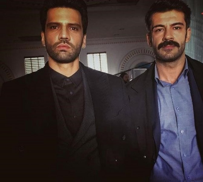 Ünlü isimlerin setlerden paylaştığı en doğal anlar A24