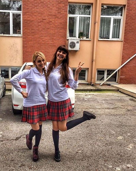 Ünlü isimlerin setlerden paylaştığı en doğal anlar A24