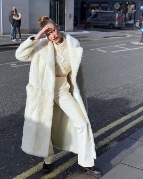 Nusret Gökçe Burak Özçivit'i tahtından indirmeyi başardı! A24