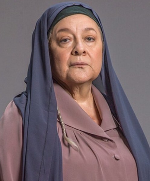 Vatanım Sensin dizisinin 43. bölümünde Azize ailesine kavuşuyor! A24