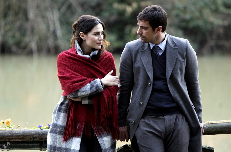 Bir dizi aşkı daha gerçek oldu... A24