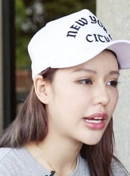 Ona dünyanın en çirkin gelini demişlerdi! Şimdiki hali şaşırttı! A24