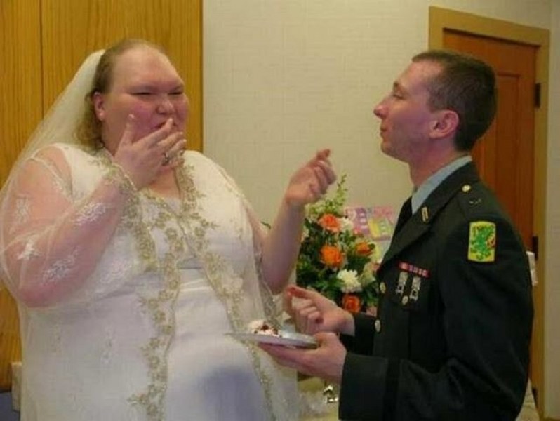 Ona dünyanın en çirkin gelini demişlerdi! Şimdiki hali şaşırttı! A24