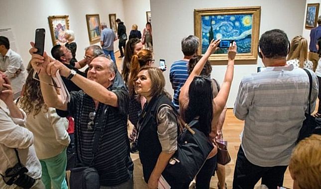Selfie Müzesi ziyaretçilerini bekliyor A24