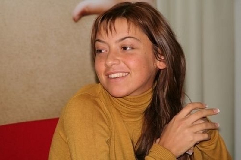 Estetik operasyon geçiren ünlülerin eski ve yeni halleri nasıl? Kim ne estetik yaptırdı? Gözlerinize inanamayacağınız karelerle ünlü isimler! A24