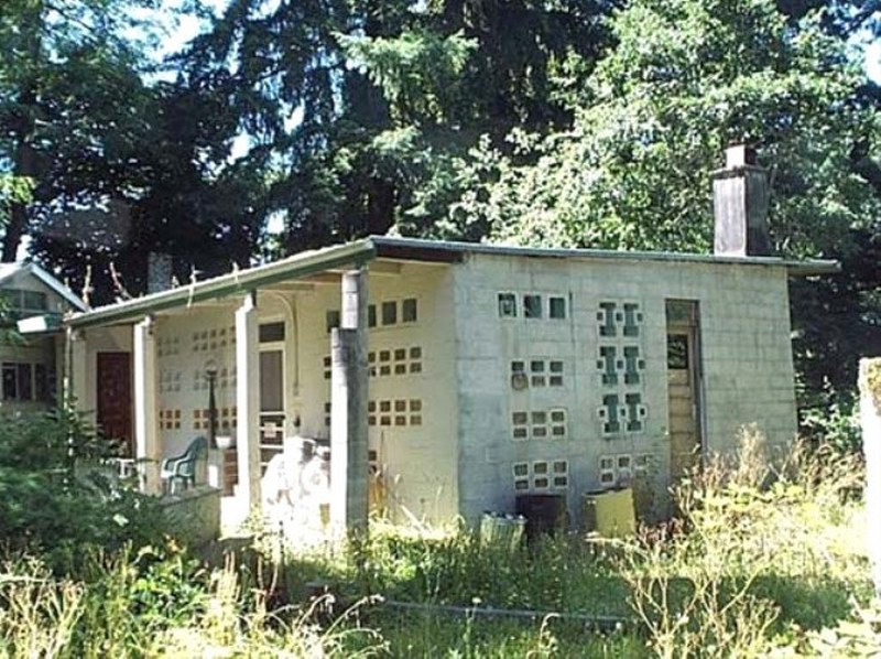 Yıllardır temizlediği evden bıktı, kendi kendini temizleyen ev yaptı A24