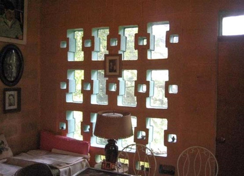 Yıllardır temizlediği evden bıktı, kendi kendini temizleyen ev yaptı A24