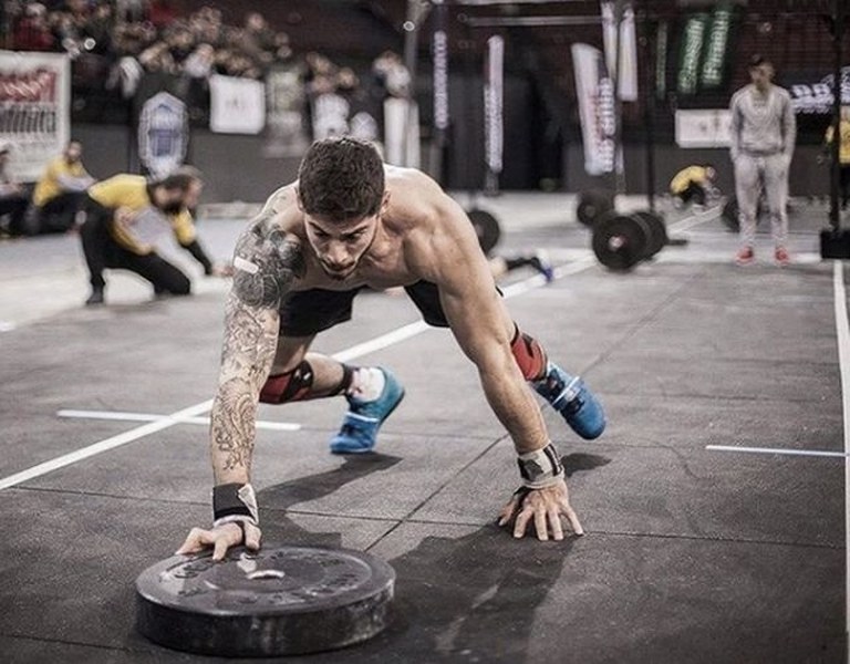 Survivor Anıl Berk Baki'nin bilinmeyen yönleri! Anıl Berk Baki kimdir? A24