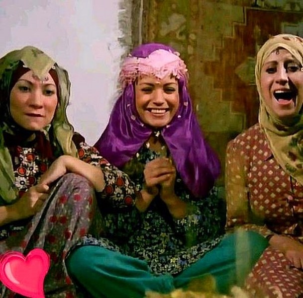 Köyden İndim Şehire filminde sizi şaşırtacak 14 farklı detay! A24