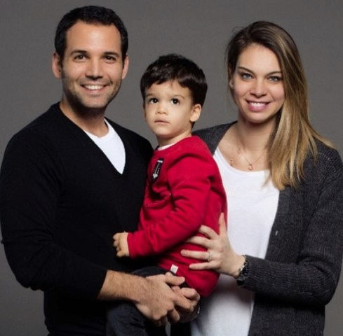 Güzel sunucu, Hürrem Sultan'ın torunu çıktı A24