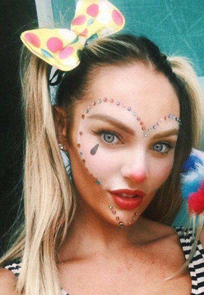 Victoria Secret mankenlerini makyajsız tanıyabilir misiniz? A24