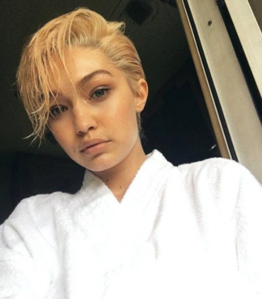 Victoria Secret mankenlerini makyajsız tanıyabilir misiniz? A24