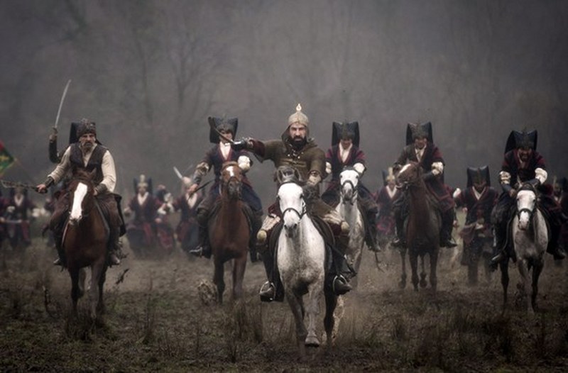 Mehmed Bir Cihan Fatihi'nden ilk fotoğraflar yayınlandı A24