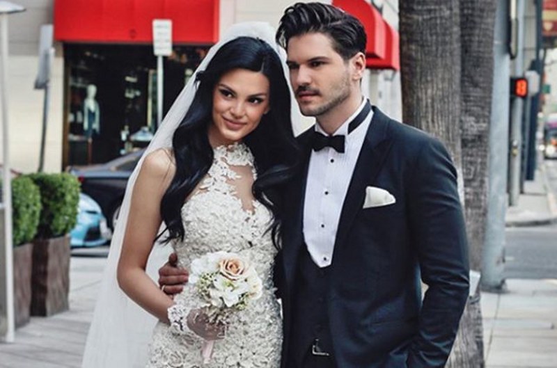 Ünlülerin 14 Şubat Sevgililer Günü paylaşımları A24