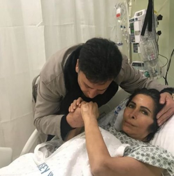 Türk Halk Müziği'nin yeşil gözlü kraliçesi Nuray Hafiftaş'ın ölümü ünlü isimleri yasa boğdu A24